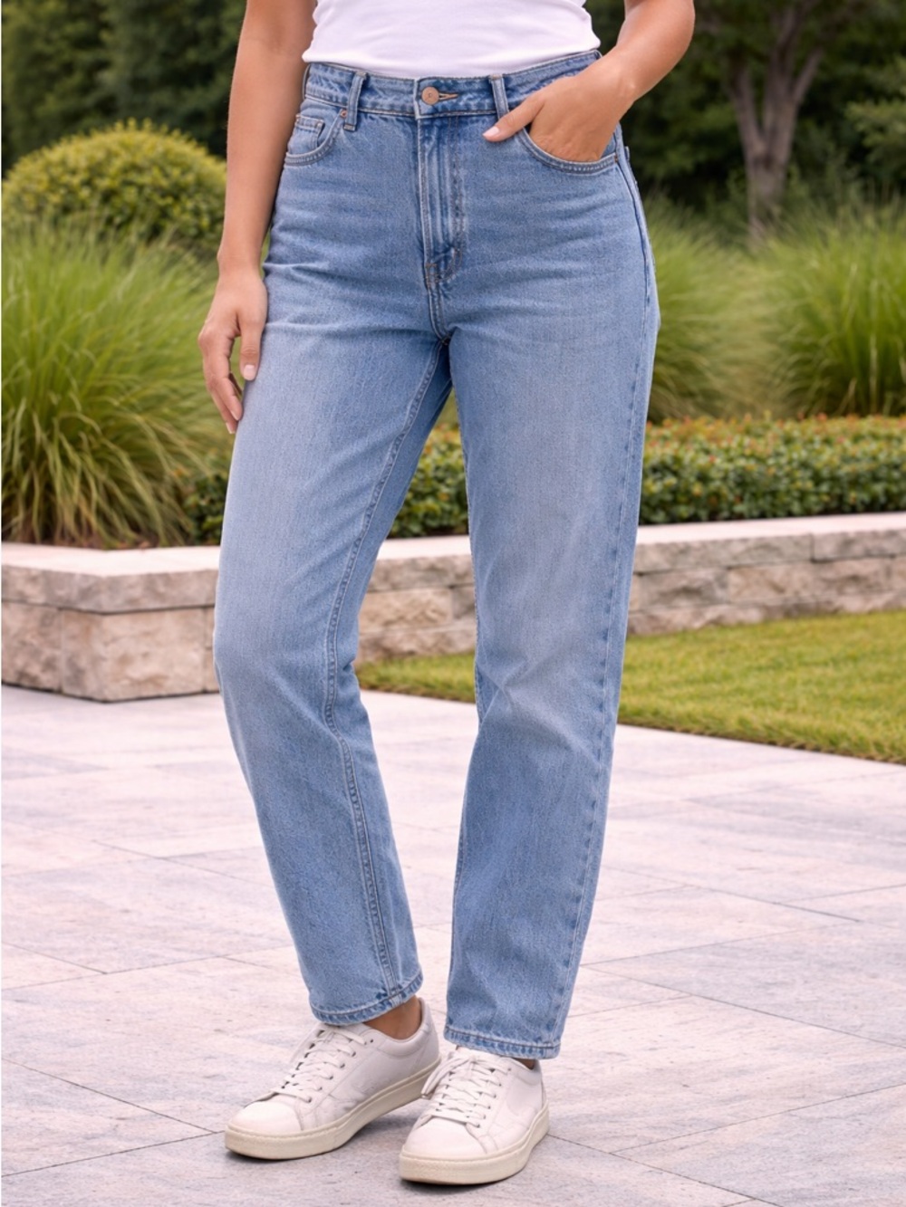 Vintage Levi’s 550 L Jeans high waisted Relaxed Fit Tapered Leg women’s size 16